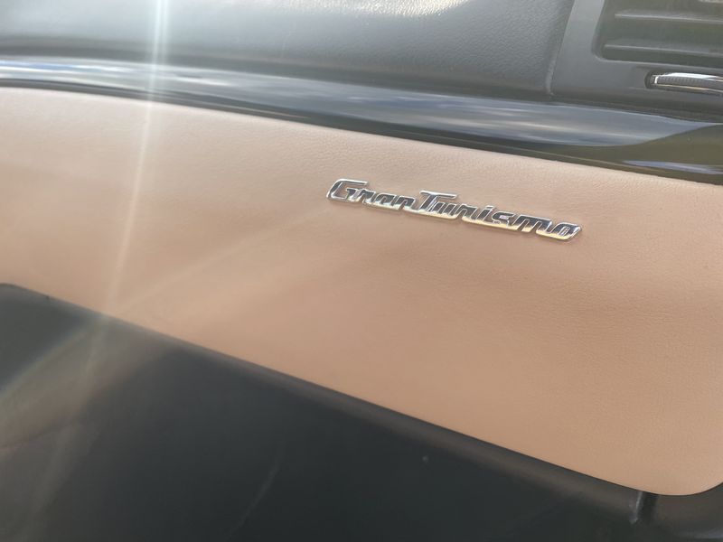 Maserati GranTurismo • 2013 • 86,000 km 17