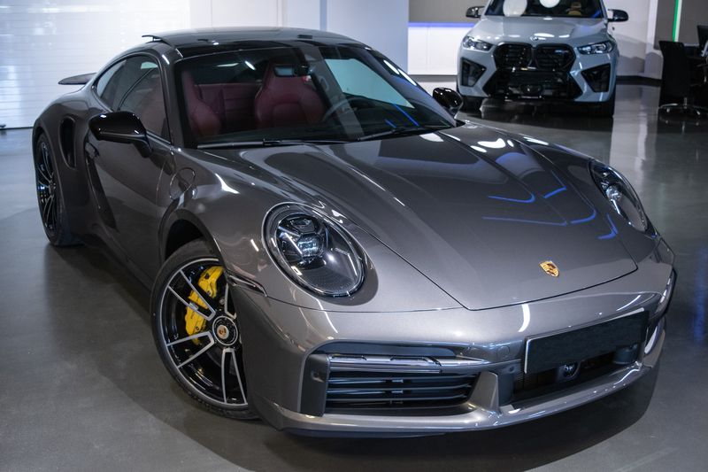 Porsche 911 • 2022 • 4,500 km 1