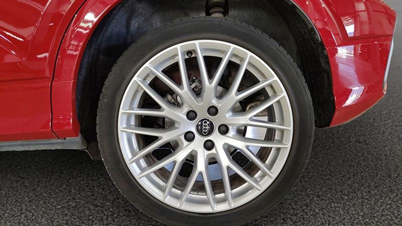 Audi Q3 • 2023 • 40,892 km 5