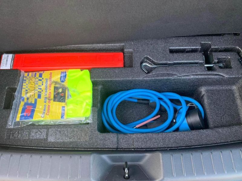 Mazda MX-3 • 2021 • 27,000 km 6