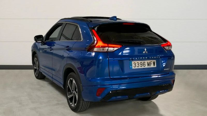 Mitsubishi Eclipse Cross • 2023 • 27,704 km 2