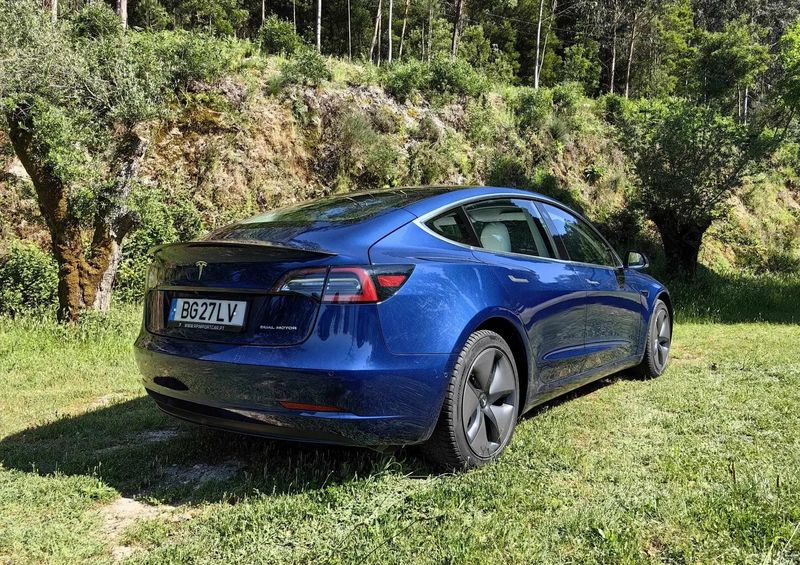 Tesla Model 3 • 2020 • 102,879 km 5