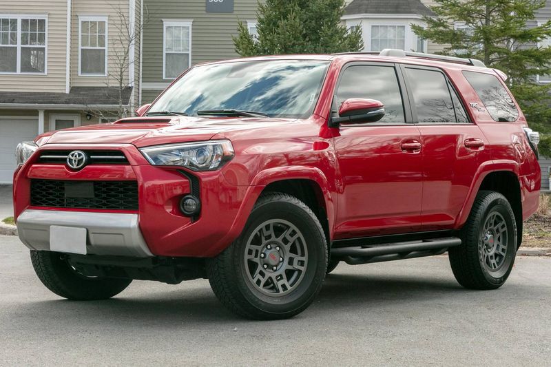 Toyota 4 Runner Limited • 2020 • 30,567 km 2