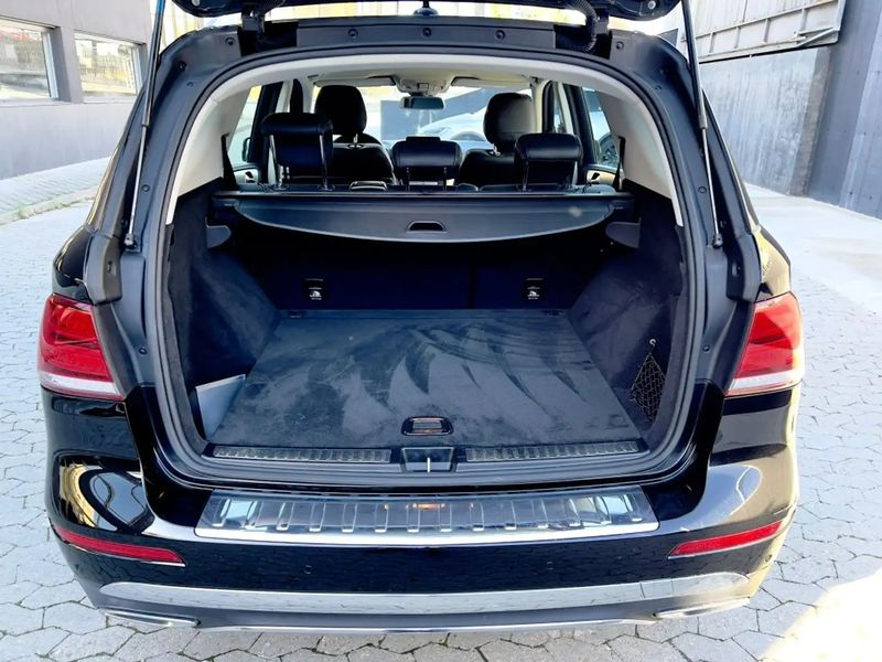 Mercedes-Benz GLE-Class • 2018 • 50,000 km 9