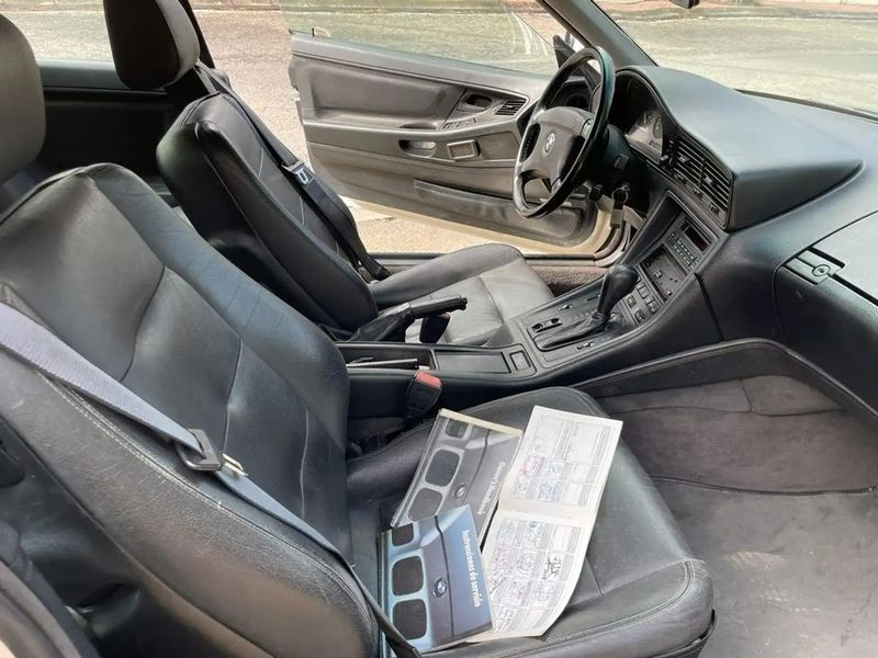 BMW 8 Series • 1990 • 168,000 km 6