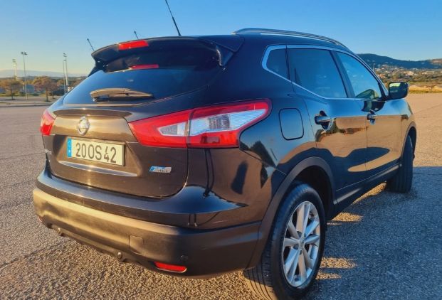 Nissan Qashqai • 2014 • 179,500 km 5