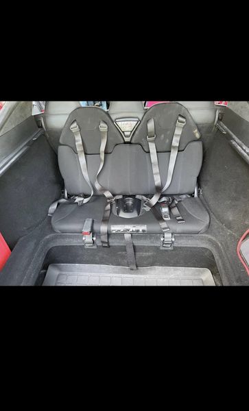 Tesla Model S • 2015 • 125,000 km 12