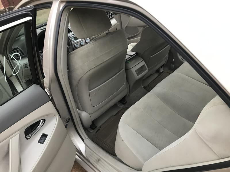 Toyota Camry • 2009 • 15,000 km 3