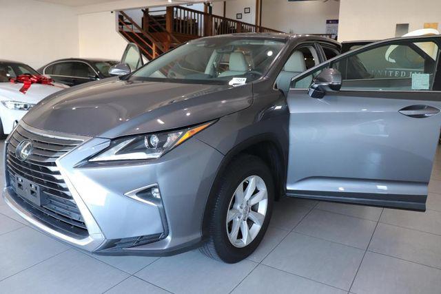 Lexus RX • 2017 • 29,000 km 3