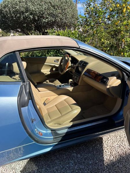Jaguar XKR • 2007 • 124,000 km 6