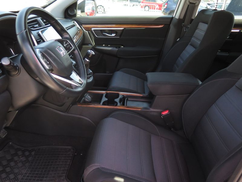 Honda CR-V • 2019 • 77,000 km 5