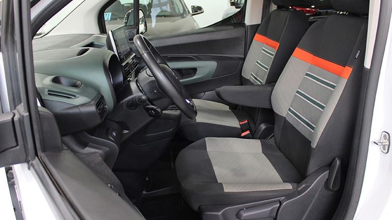 Citroën Berlingo • 2023 • 29,219 km 6