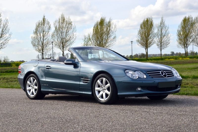 Mercedes-Benz SL • 2002 • 138,000 km 1