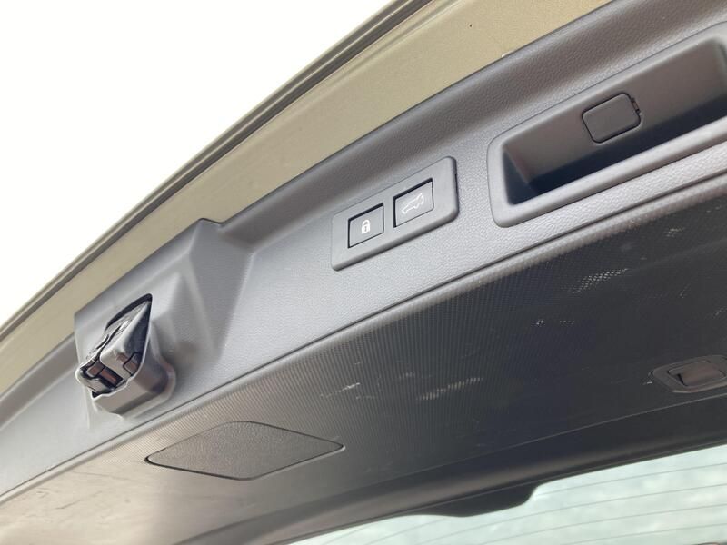 Subaru Forester • 2020 • 105,000 km 19