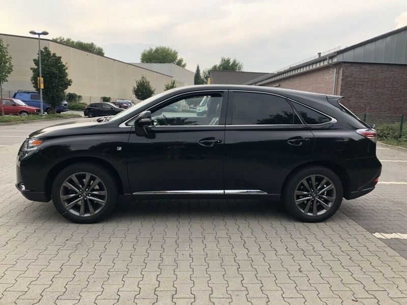 Lexus RX • 2012 • 79,900 km 2