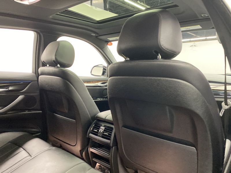 BMW X6 • 2018 • 25,512 km 7