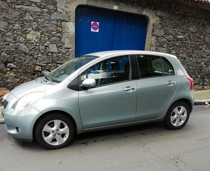 Toyota Yaris • 2007 • 139,999 km 5