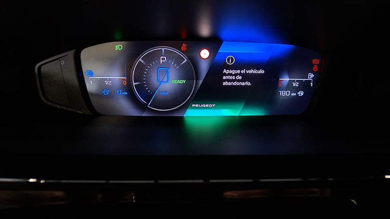 Peugeot 308 • 2024 • 21,500 km 20