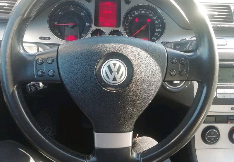 Volkswagen Passat • 2008 • 499,999 km 3