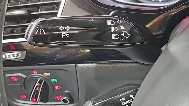 Audi A8 Long • 2015 • 84,288 km 32