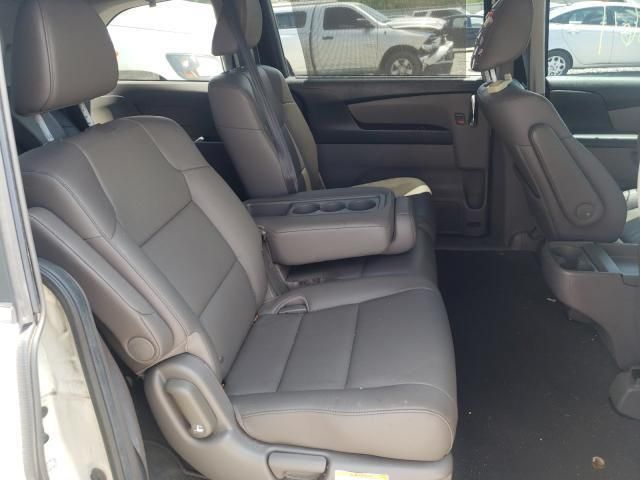 Honda Odyssey • 2015 • 10,000 mi 7
