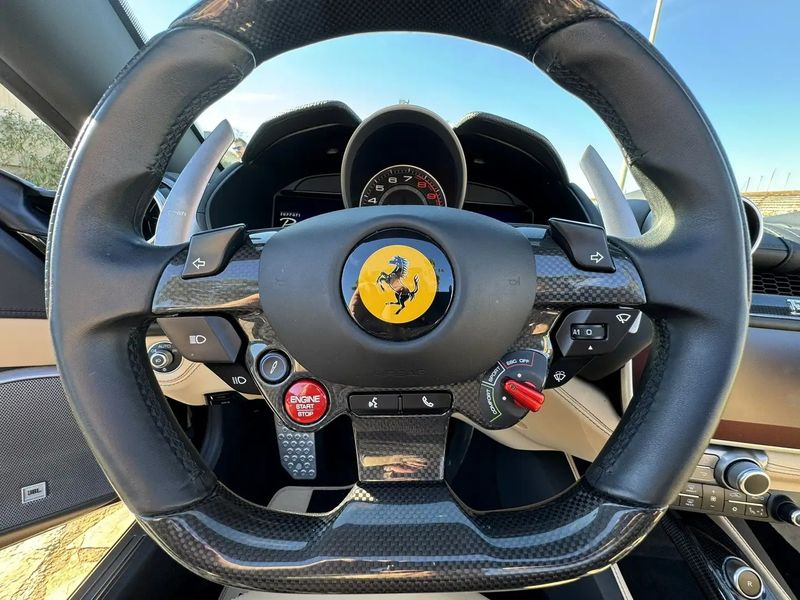 Ferrari Portofino • 2020 • 17,600 km 38