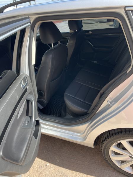 Volkswagen Jetta SportWagen • 2014 • 183,000 mi 7