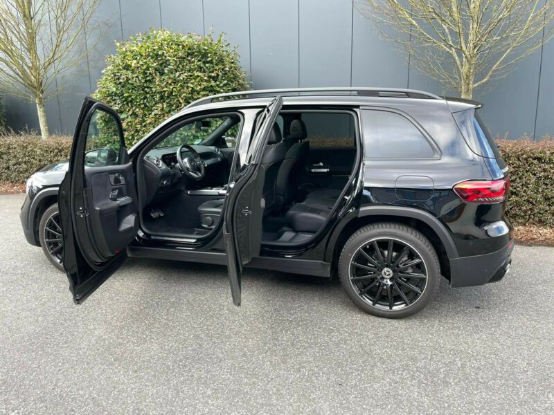 Mercedes-Benz GLB-Class • 2020 • 64,000 km 8