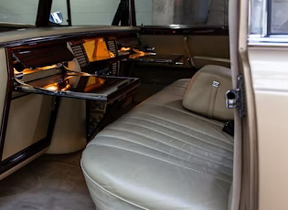 Mercedes-Benz S • 1964 • 77,500 km 39