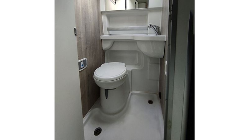 Fiat Ducato Van • 2022 • 66,147 km 8