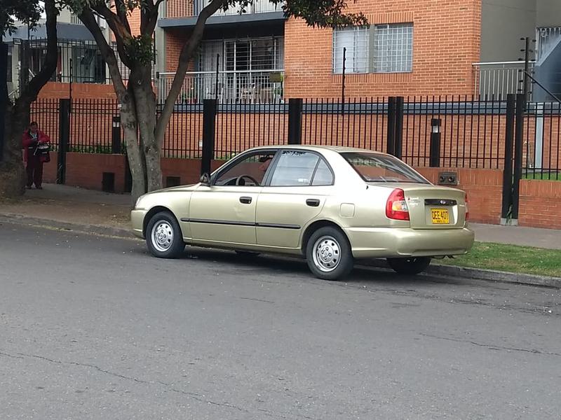 Hyundai Accent • 2003 • 78,000 km 9