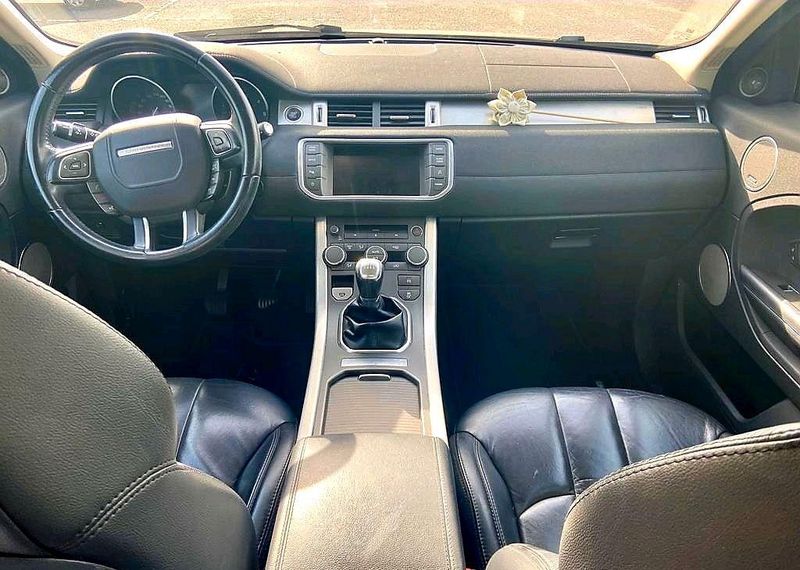 Land Rover Range Rover • 2023 • 20,000 km 5