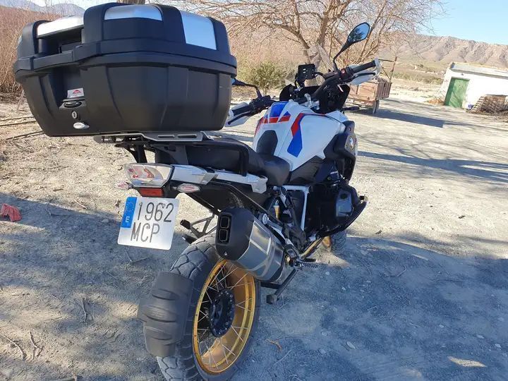 Bmw r1250gs • 2022 • 11,000 km 5