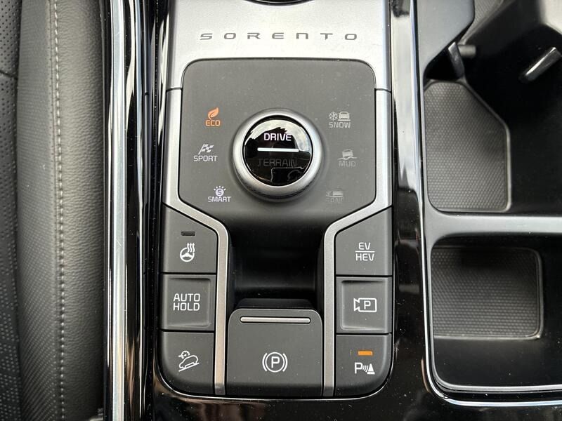 Kia Sorento • 2023 • 46,853 km 10