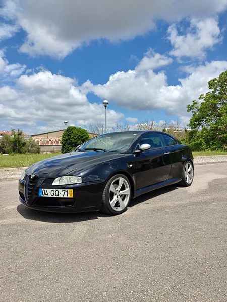 Alfa Romeo GTV • 2008 • 240,000 km 2
