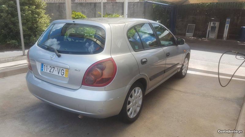 Nissan Almera • 2003 • 230,000 km 3