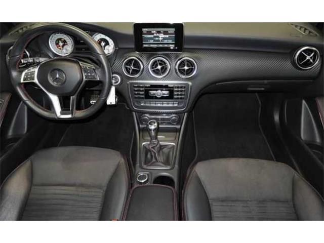 Mercedes-Benz A-Class • 2014 • 169,000 km 13