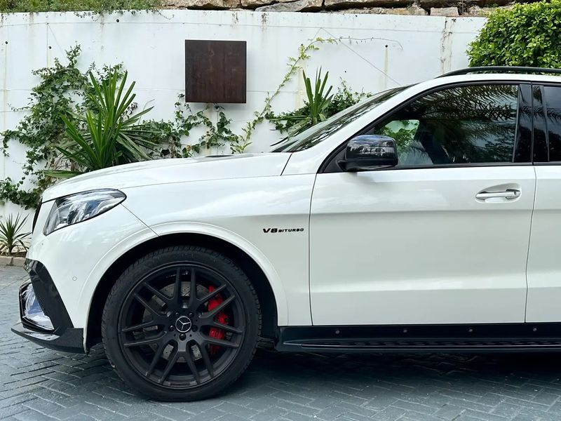 Mercedes-Benz GLE-Class • 2016 • 42,368 km 7