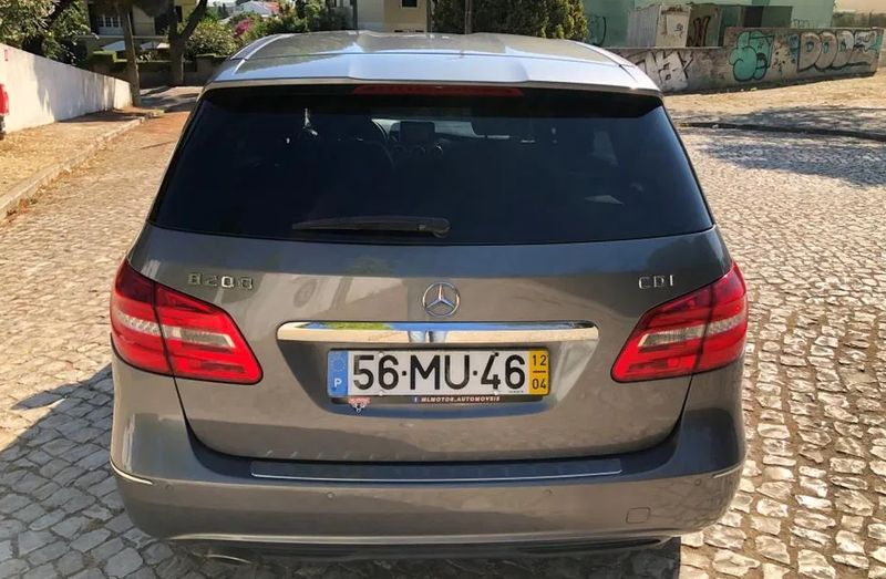 Mercedes-Benz Class B • 2012 • 191,796 km 2