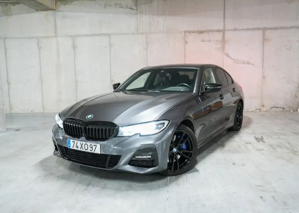 BMW 3 Series • 2019 • 132,109 km 1