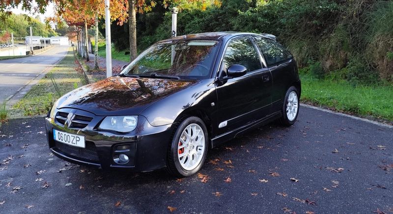 Mercury Milan Hybrid • 2005 • 140,000 km 10