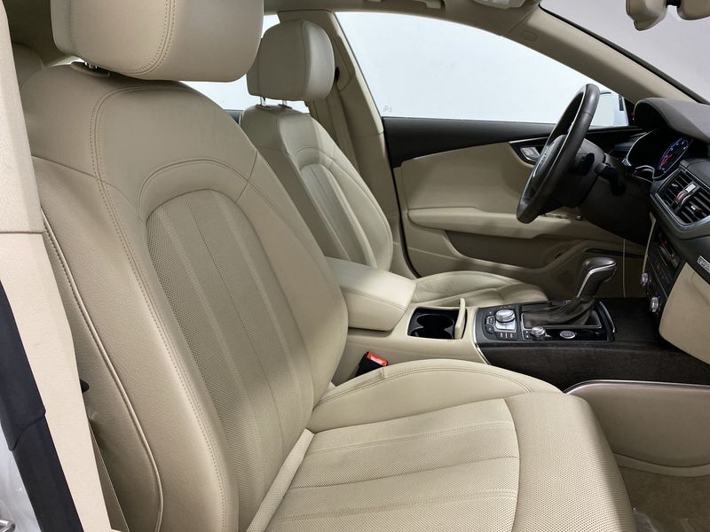 Audi A7 • 2017 • 34,520 km 10