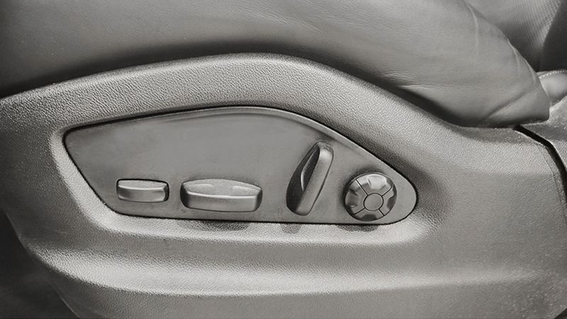 Porsche Cayenne • 2023 • 74,513 km 7