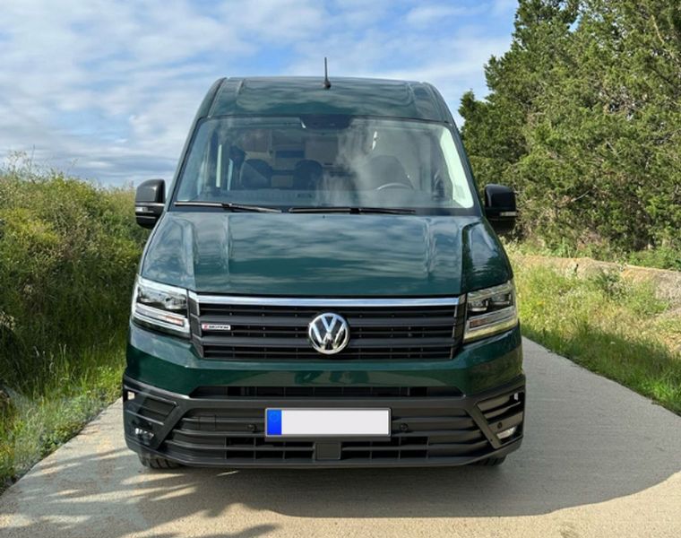 Volkswagen Crafter • 2023 • 15,000 km 1