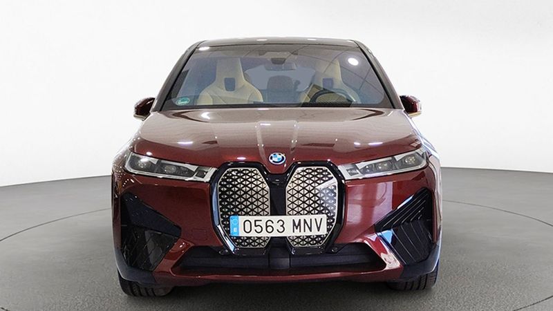 BMW i3 • 2023 • 20,270 km 6