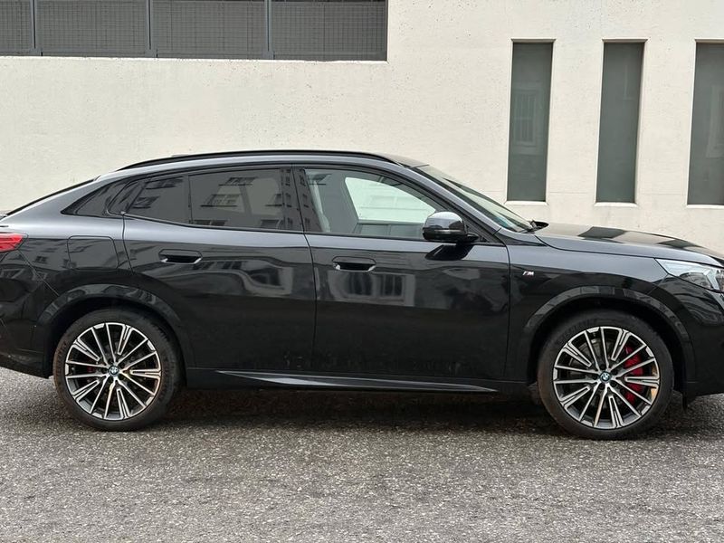 BMW X2 • 2024 • 12,000 km 5