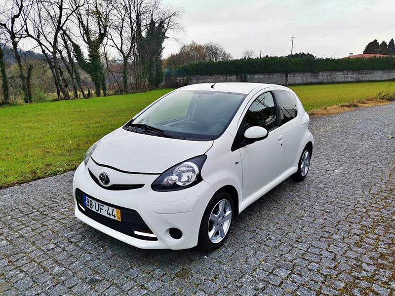 Toyota Auris • 2014 • 123,000 km 1