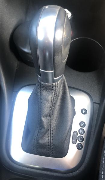 Volkswagen Polo • 2015 • 102,000 km 10