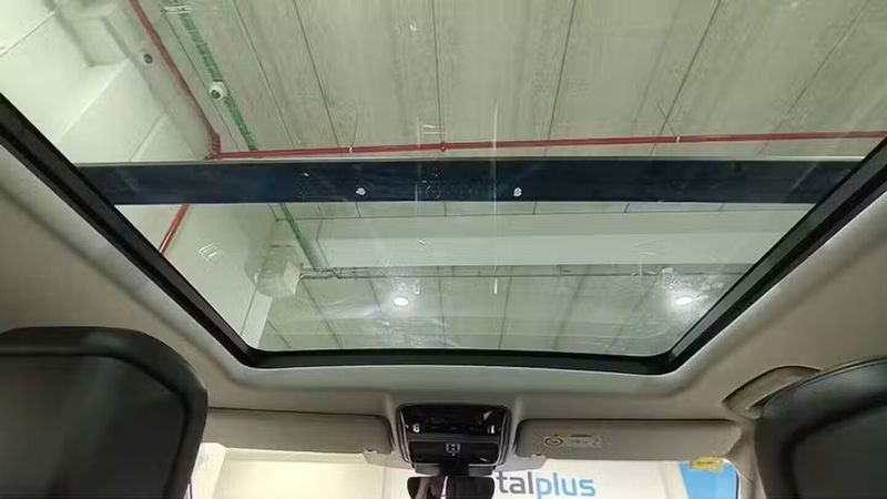 Land Rover Range Rover Sport • 2018 • 97,068 km 6