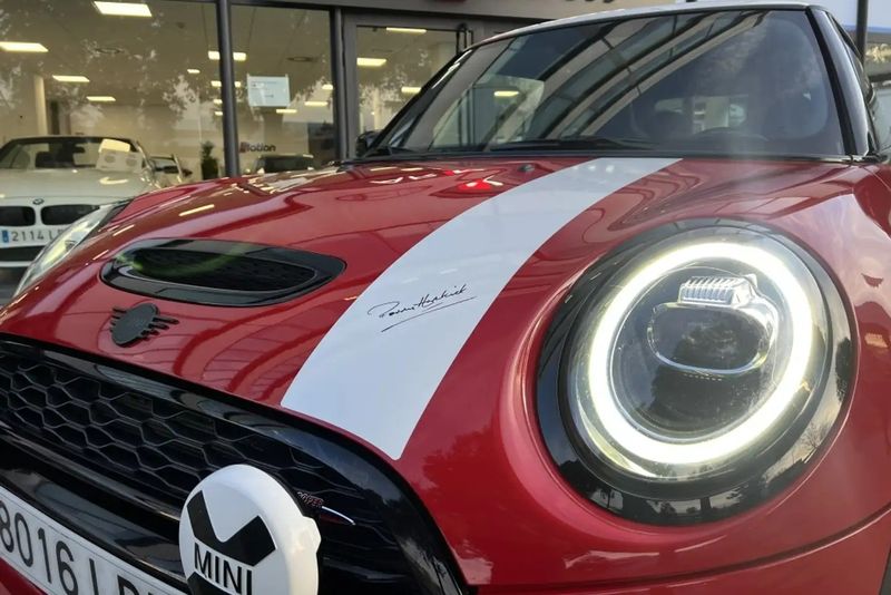 MINI Cooper • 2021 • 50,000 km 3